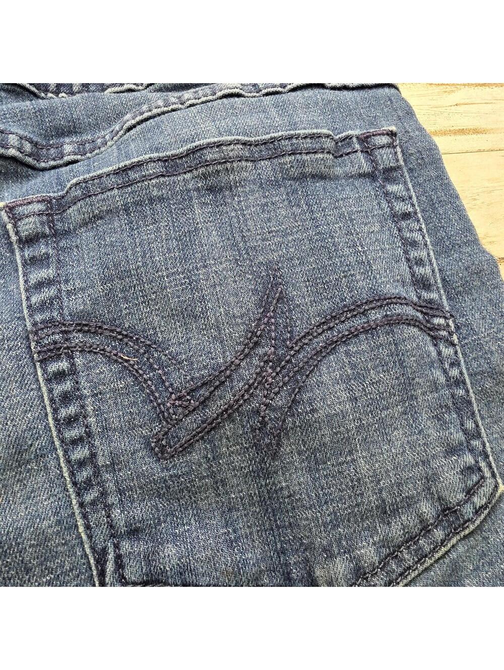 Wrangler Women's Straight Leg Western Denim Stretch Jeans 9/10x32 Fits 29x30.5 - Picture 7 of 10